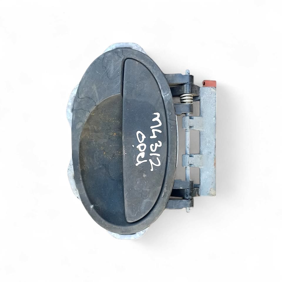 OPEL DOOR HANDLE FOR SALE - Private Seller OPEL DOOR HANDLE FOR SALE - Private Seller