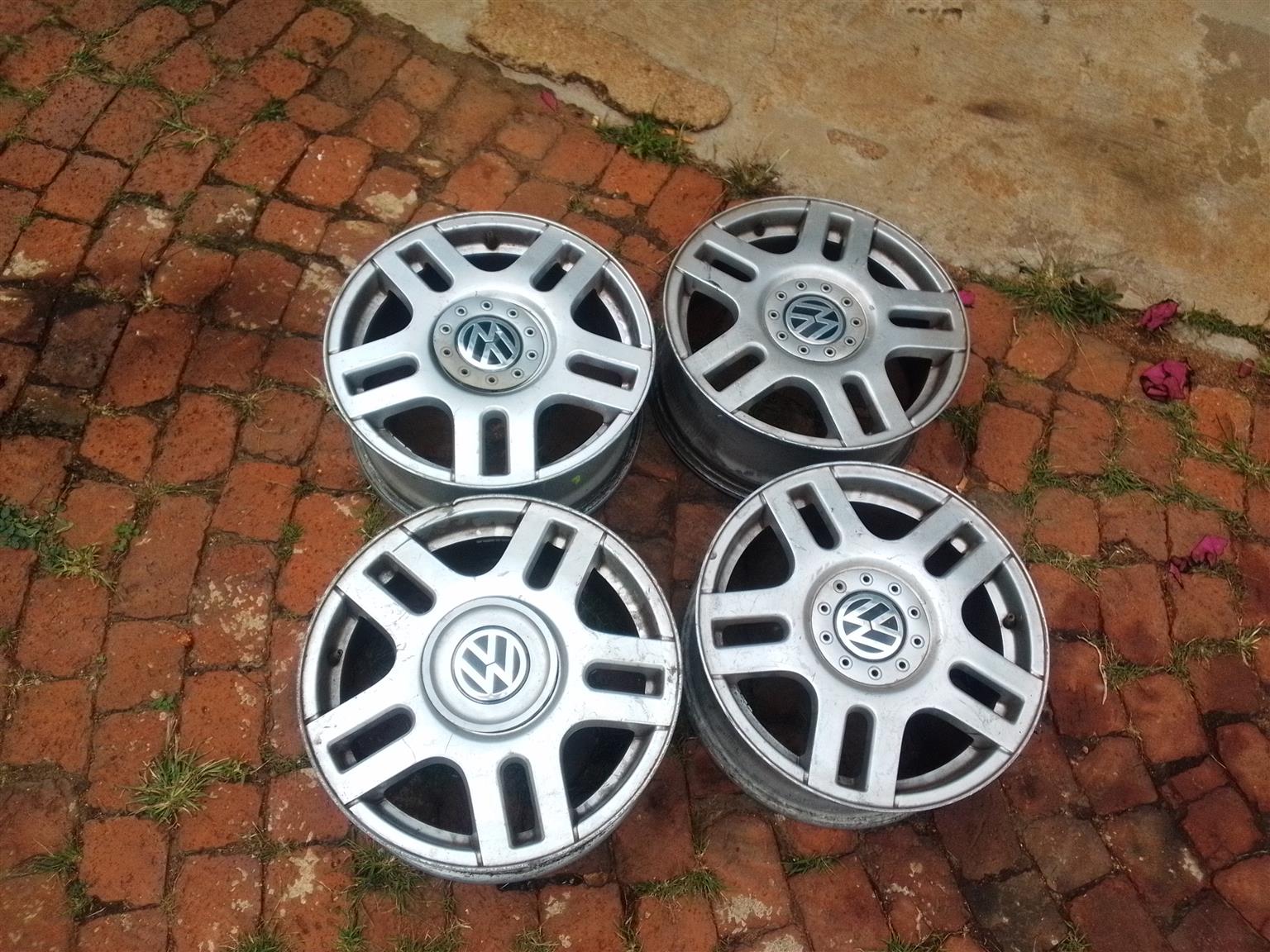 Vw Alloy Rims for sale - Private Seller