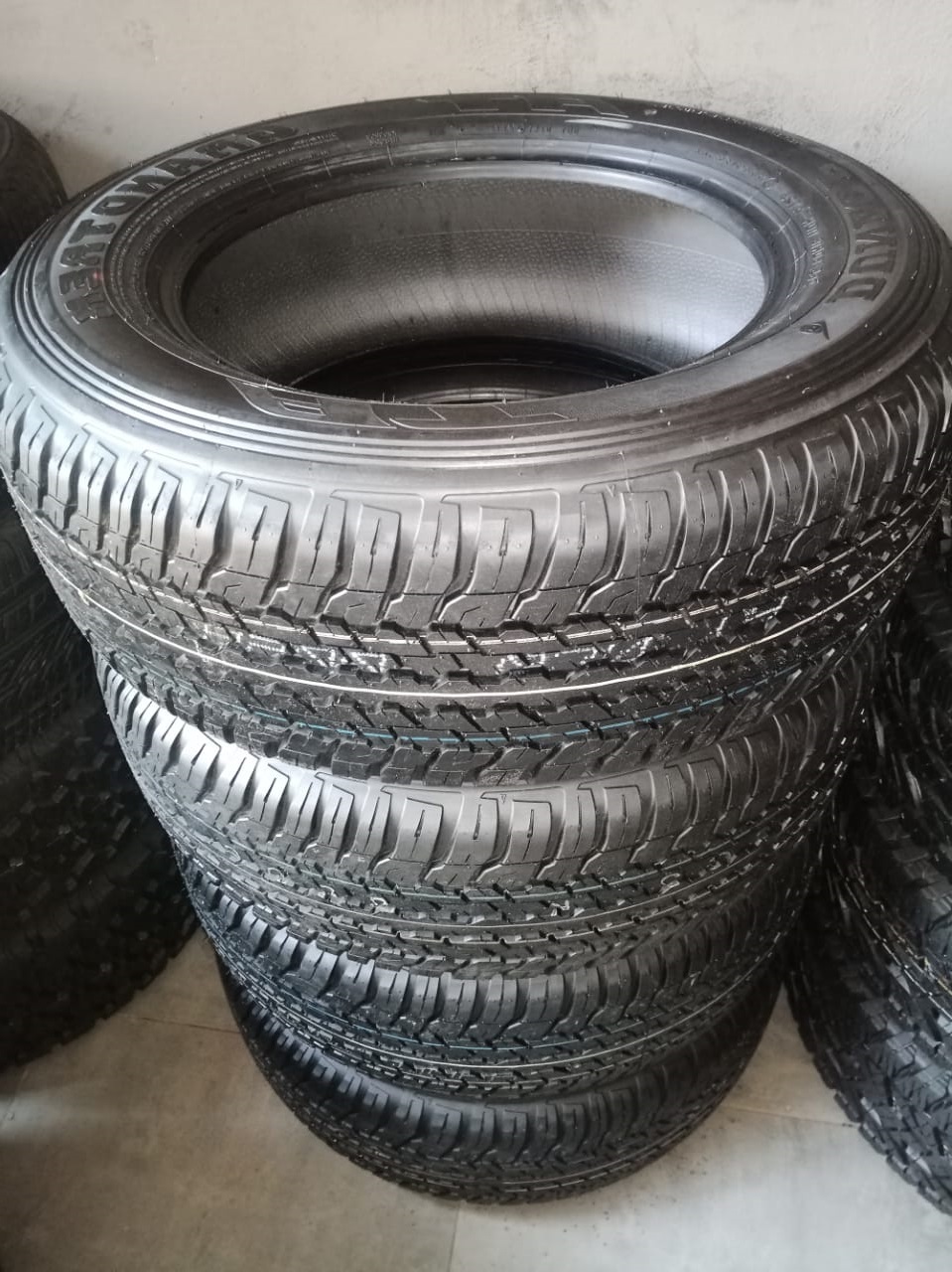265/65/17 Dunlop Grandtrek A/T brand new set - Private Seller 265/65/17 Dunlop Grandtrek A/T brand new set - Private Seller