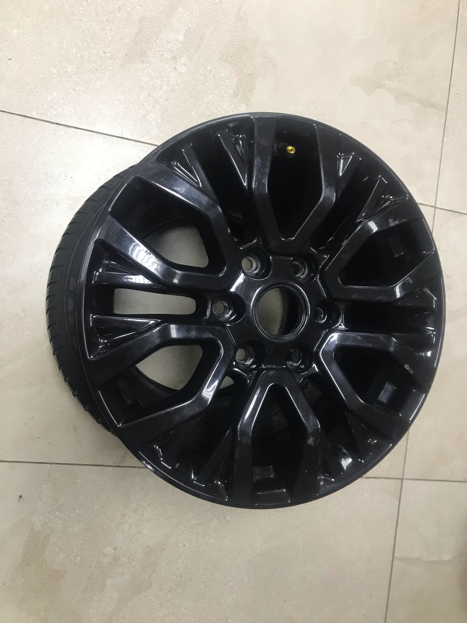 18inch Ford Rangers Thunder rim - Private Seller