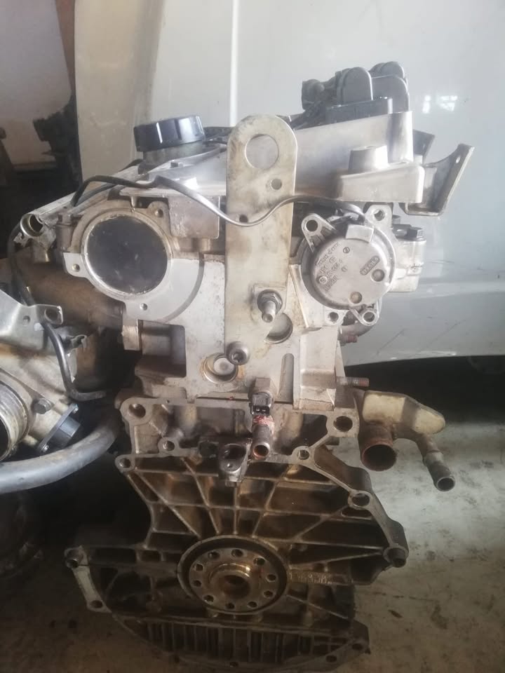VOLVO S40 B4204S 2L 1999 ENGINE FOR SALE
