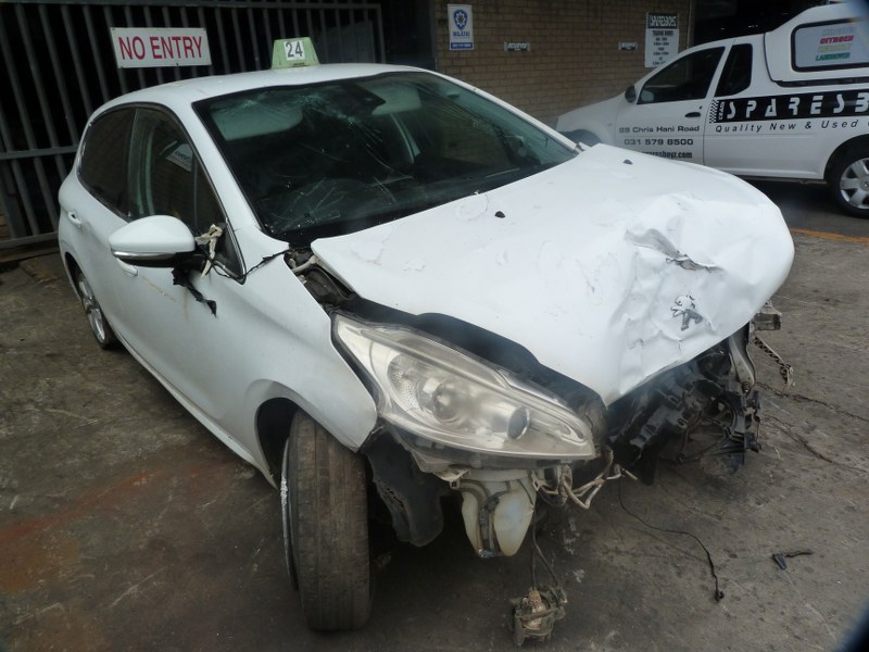 Peugeot 208 1.1 VTi Manual 10B - 2015 SPARESBOYZ STRIPPING FOR SPARES - Private Seller Peugeot 208 1.1 VTi Manual 10B - 2015 SPARESBOYZ STRIPPING FOR SPARES - Private Seller