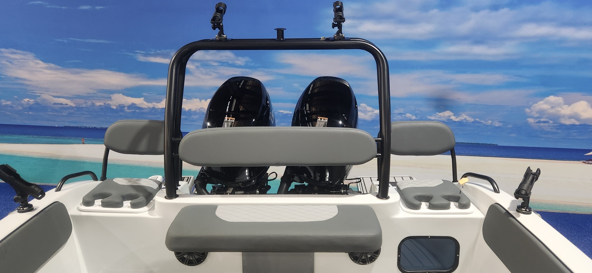 TARPON 190 ON TRAILER 2 X 100 HP SUZUKI 4 STROKES
