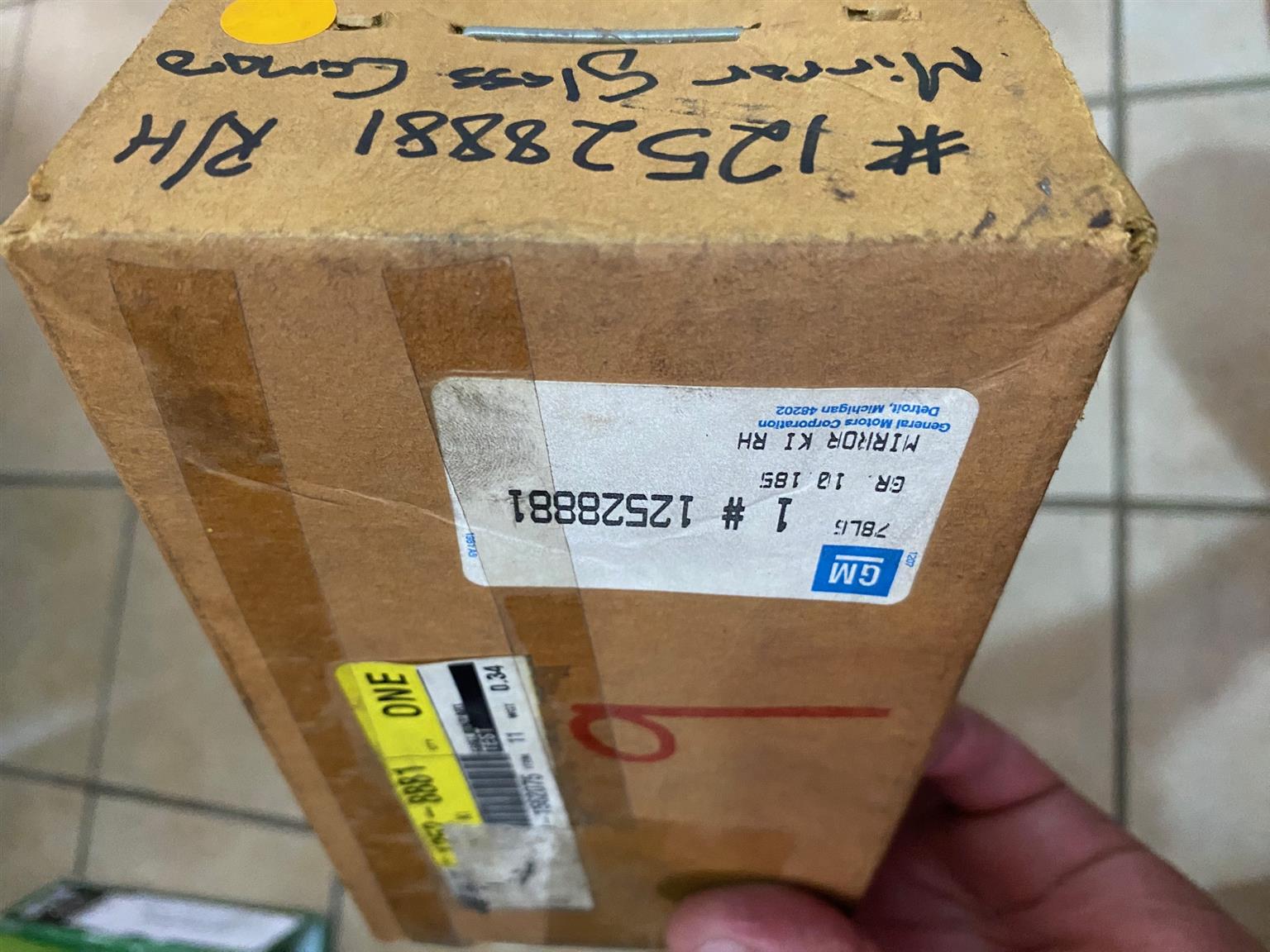 Camaro Mirror Gen 4 Chev - Private Seller