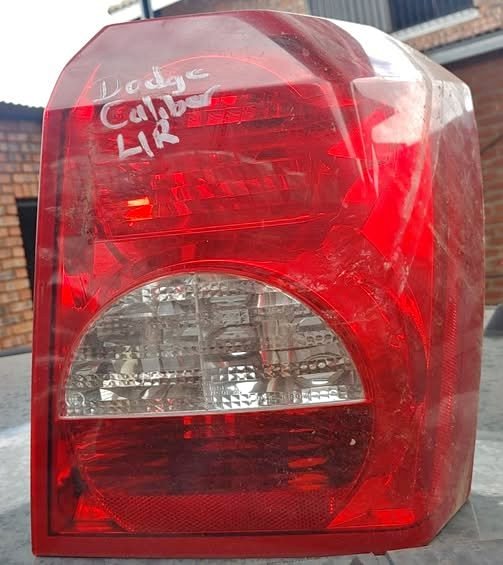 DODGE CALIBER LEFT REAR TAILLIGHT - Private Seller DODGE CALIBER LEFT REAR TAILLIGHT - Private Seller