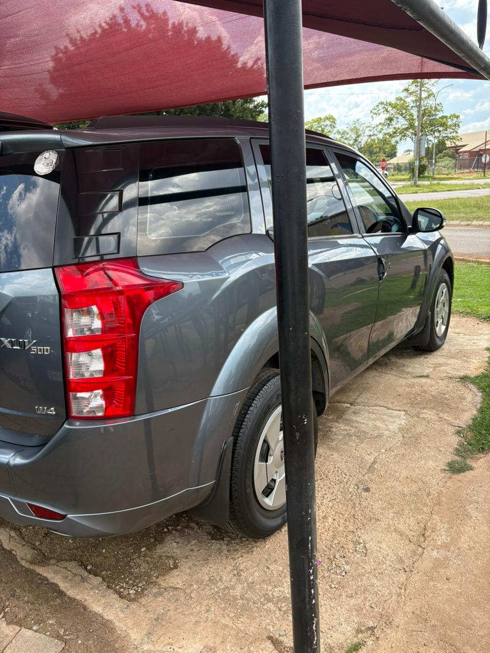 Used 2012 Mahindra XUV500 2.2CRDe W8 - Private Seller Used 2012 Mahindra XUV500 2.2CRDe W8 - Private Seller