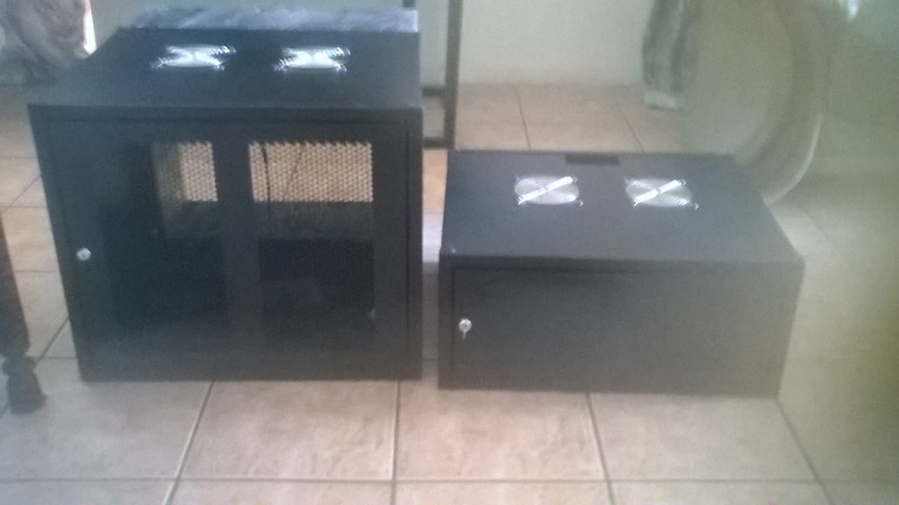 4 U Wallbox Server Rack Network Cabinet For Sale Black With