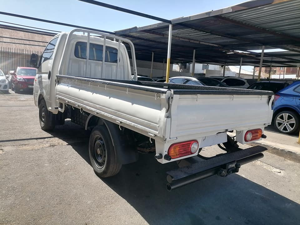 2015 Hyundai H100 2.6 Bakkie Diesel