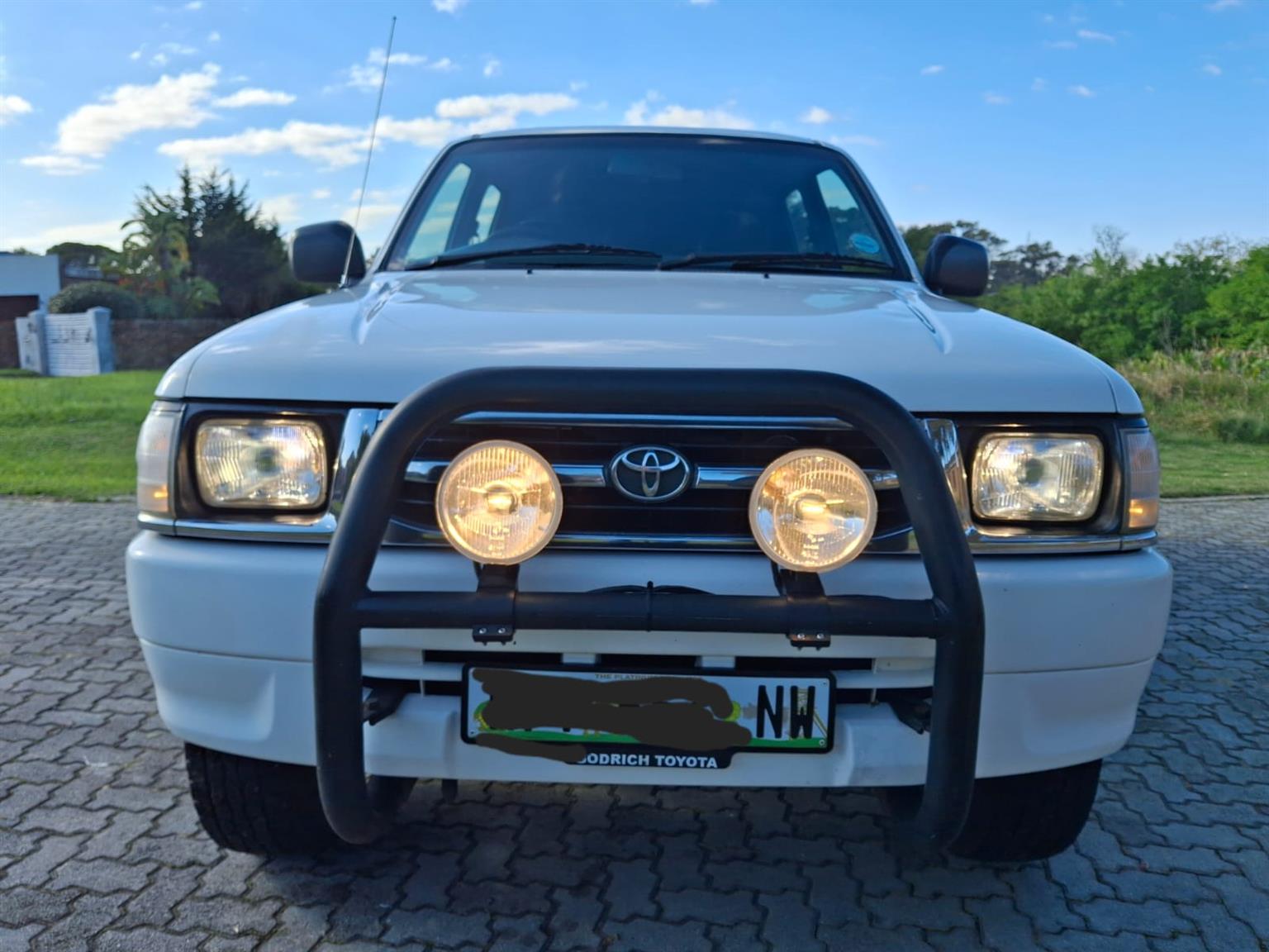 Toyota Hilux Raider 2700i