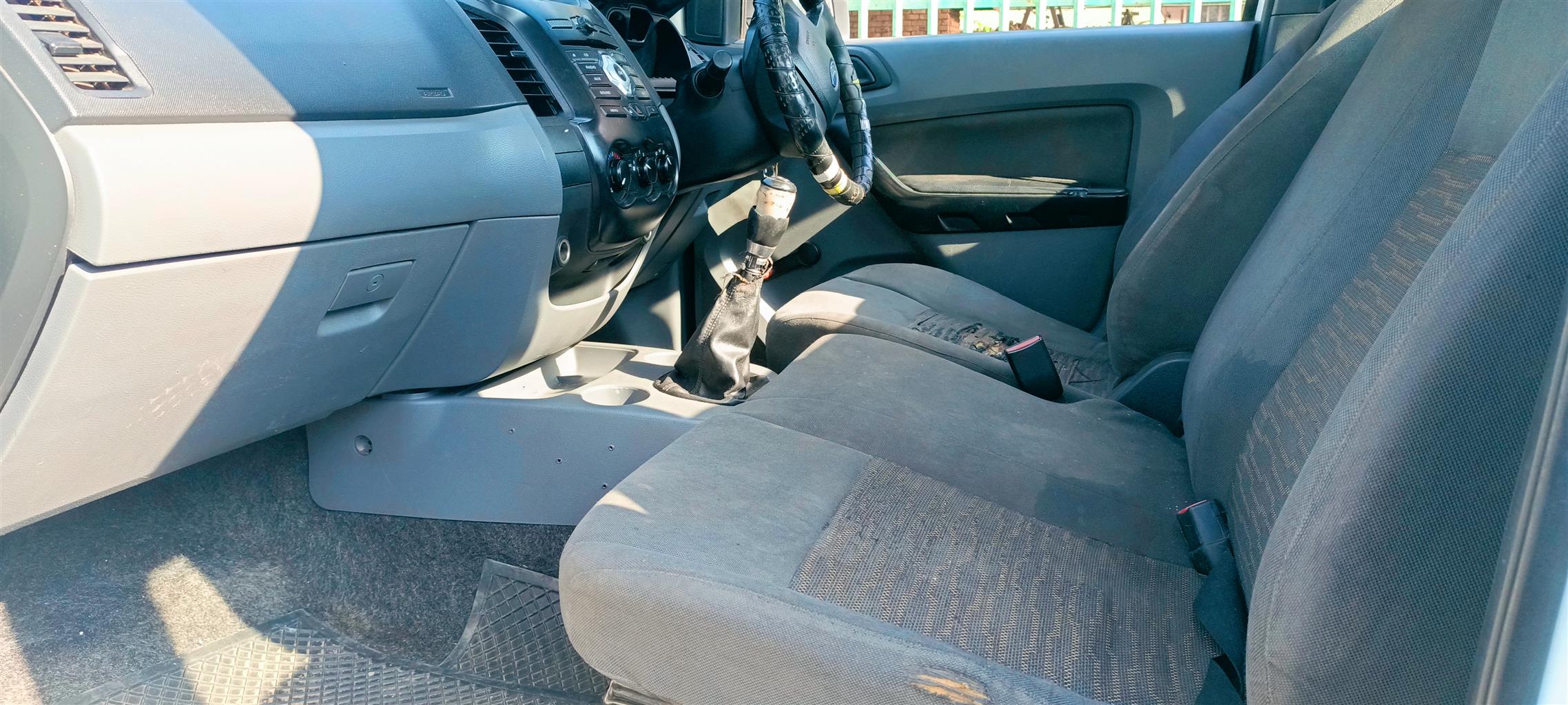 FORD RANGER T6 2.2 LOW POWER - Private Seller
