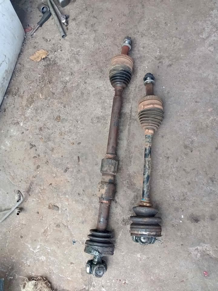 Hyundai ix35 maunal Cv joints both side - Private Seller