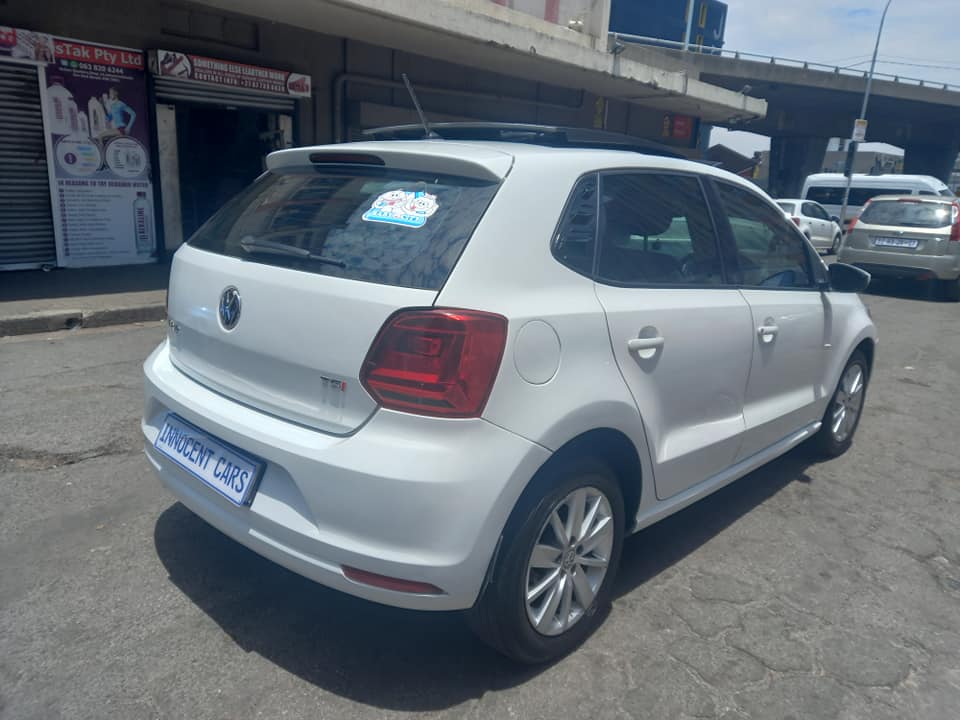 2018 VW POLO TSI 1.2 PETROL, MANUAL TRANSMISSION, WHITE COLOUR, 63000KM