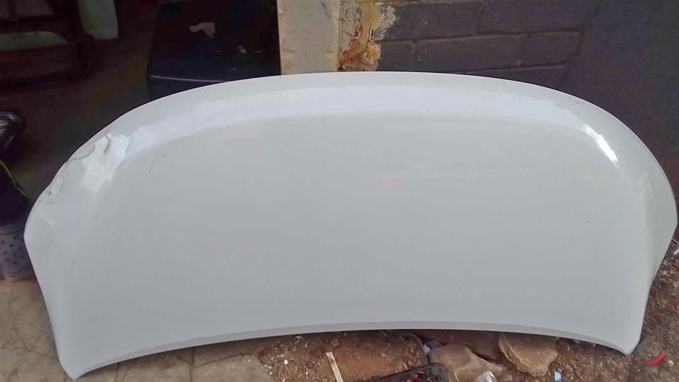 Hyundai H1 Bonnet - Private Seller Hyundai H1 Bonnet - Private Seller