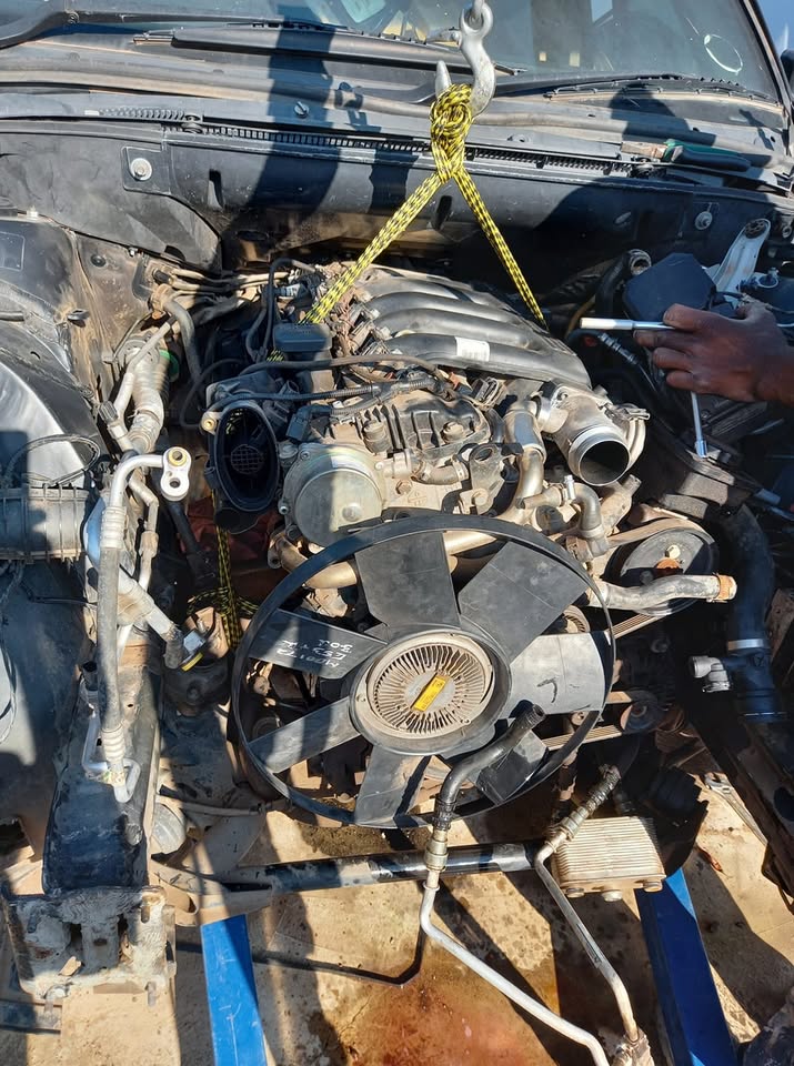 Bmw e53 x5 injectors and fan - Private Seller Bmw e53 x5 injectors and fan - Private Seller