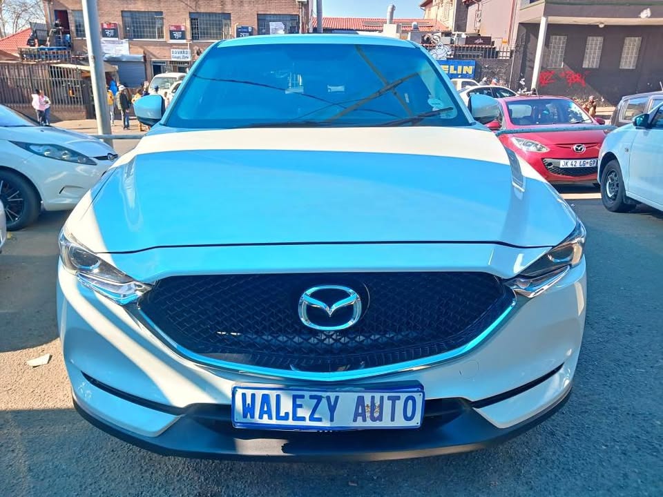 2019 MAZDA CX-5 2.0 SKYACTIVE  Transmission: Automatic  Mileage: 81000km  Fueltype: Petrol  White