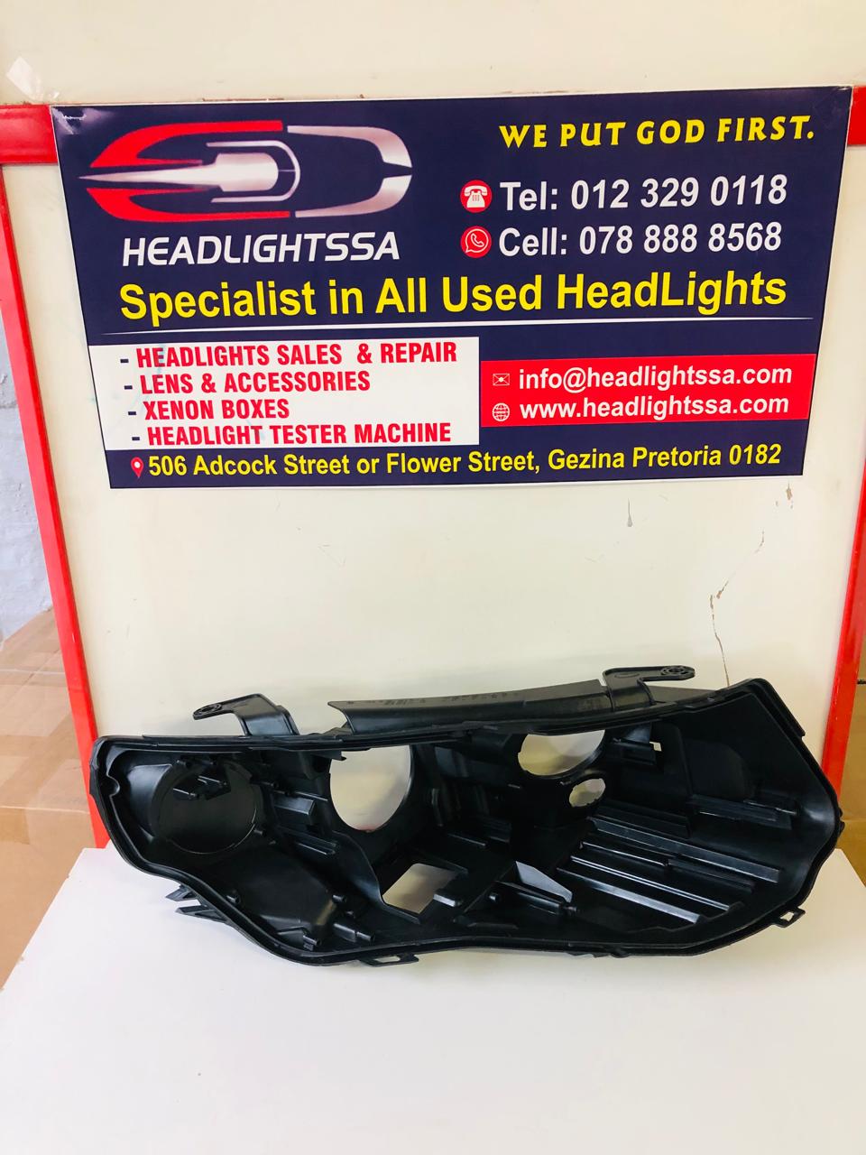 Range Rover Discovery Sport right side headlight replacement headlight - Private Seller Range Rover Discovery Sport right side headlight replacement headlight - Private Seller