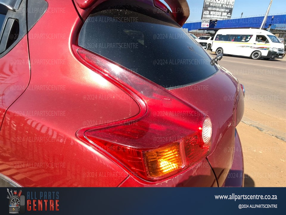 Nissan Juke 2013 tail lights for sale – used - Private Seller