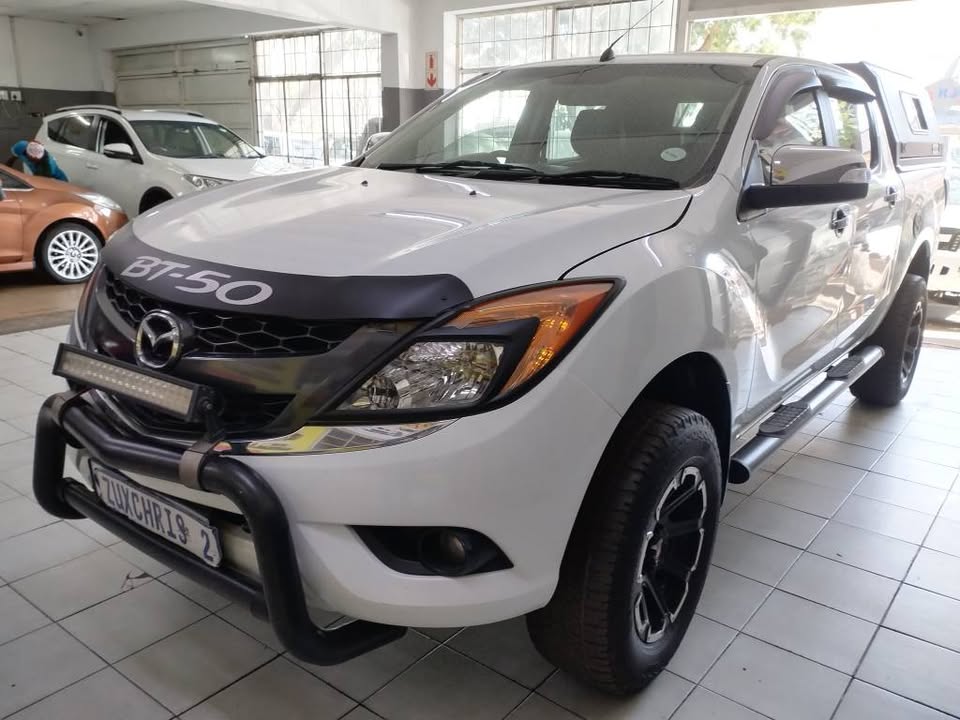 2015 MAZDA BT50 2.2 DOUBLE CAB MANUAL