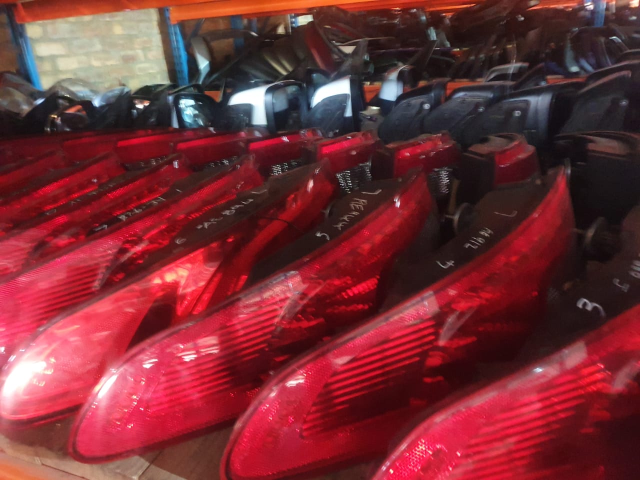 2009 Jaguar XF 3.0 Tail lights For Sale 2009 Jaguar XF 3.0 Tail lights For Sale