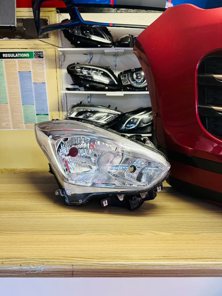 2023 SUZUKI SWIFT RIGHTSIDE HEADLIGHT AVAILABLE FOR SALE - Private Seller