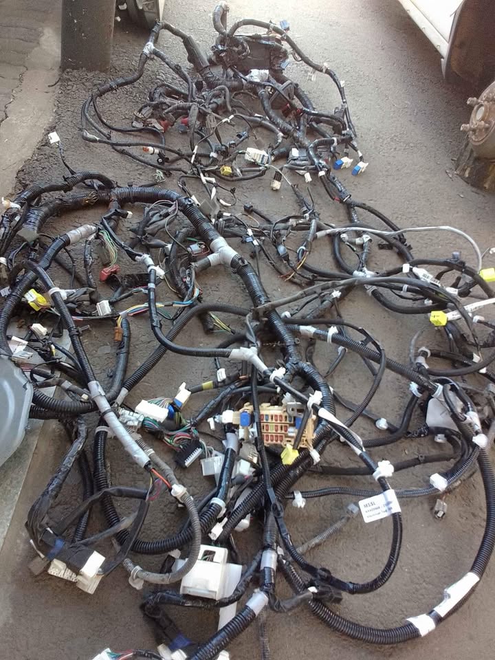 2021 Nissan Almera complete wiring harness for sale - Private Seller 2021 Nissan Almera complete wiring harness for sale - Private Seller
