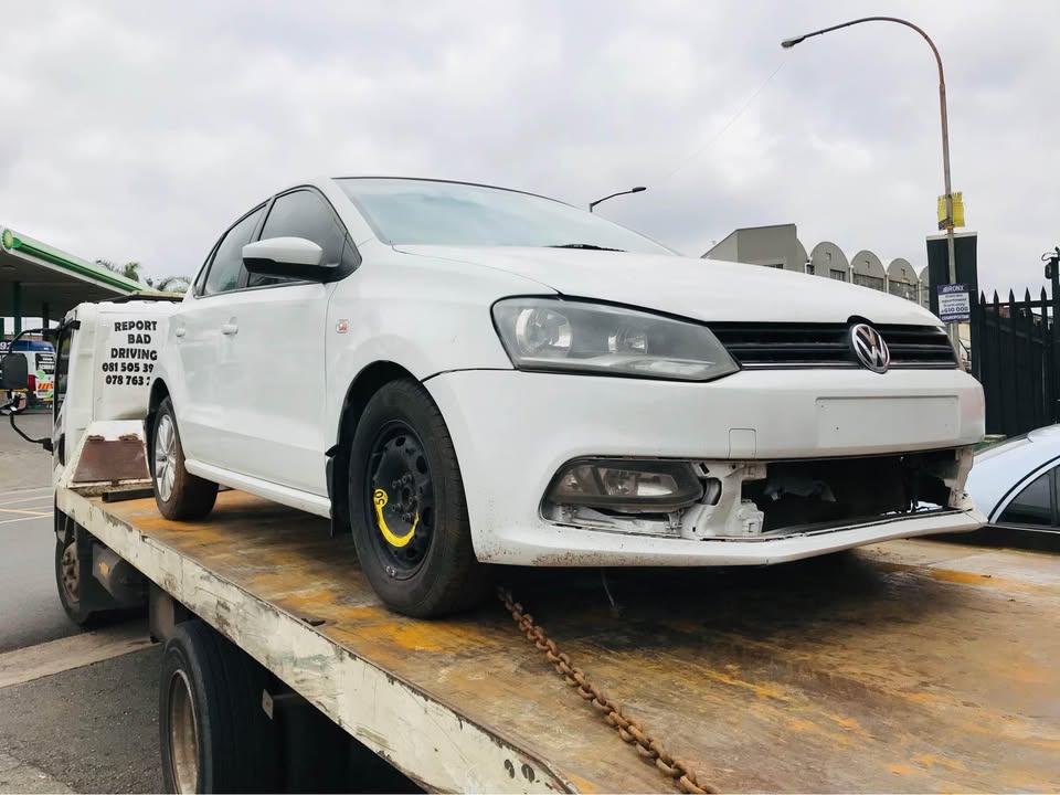 Polo vivo 2021 stripping for spares