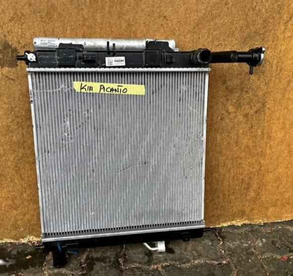 KIA Picanto Radiator. Call or DM . - Private Seller KIA Picanto Radiator. Call or DM . - Private Seller