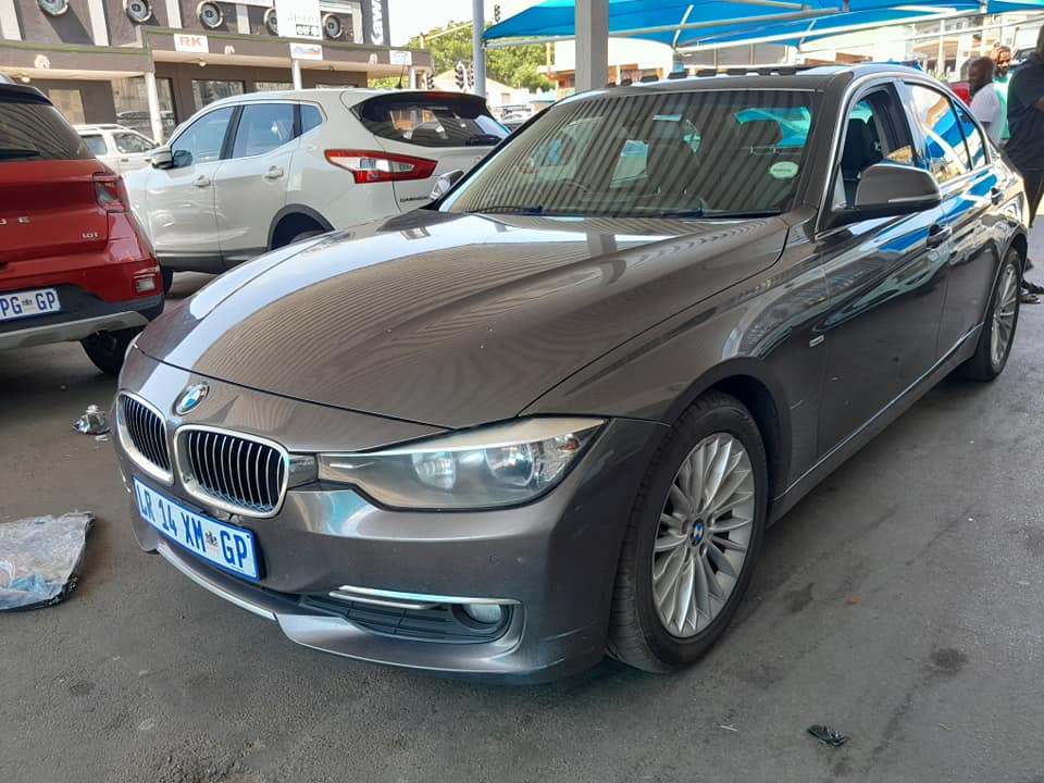 2012 BMW 320D AUTOMATIC