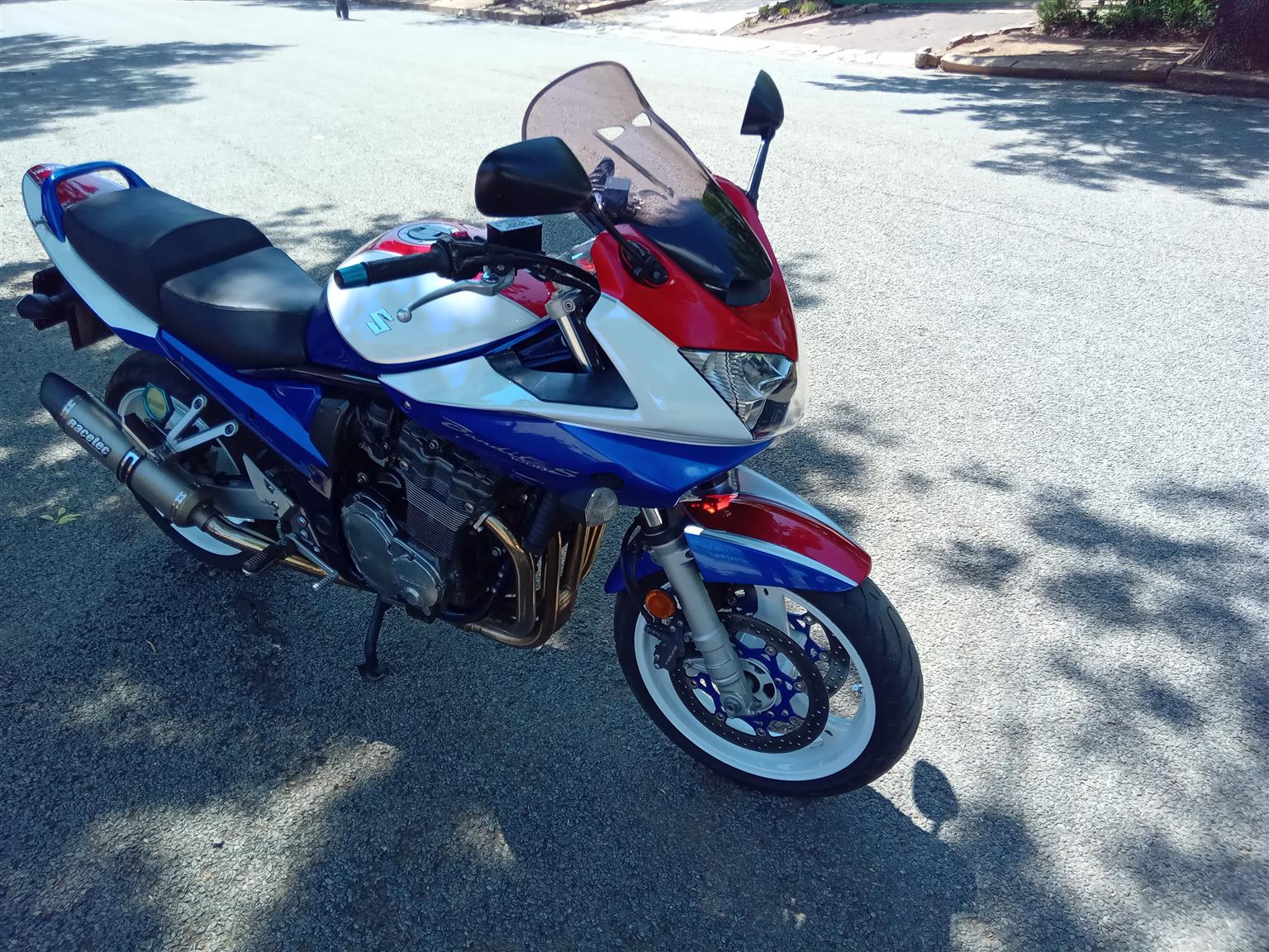 Suzuki 1200S Bandit 2007  on the  clock - Private Seller