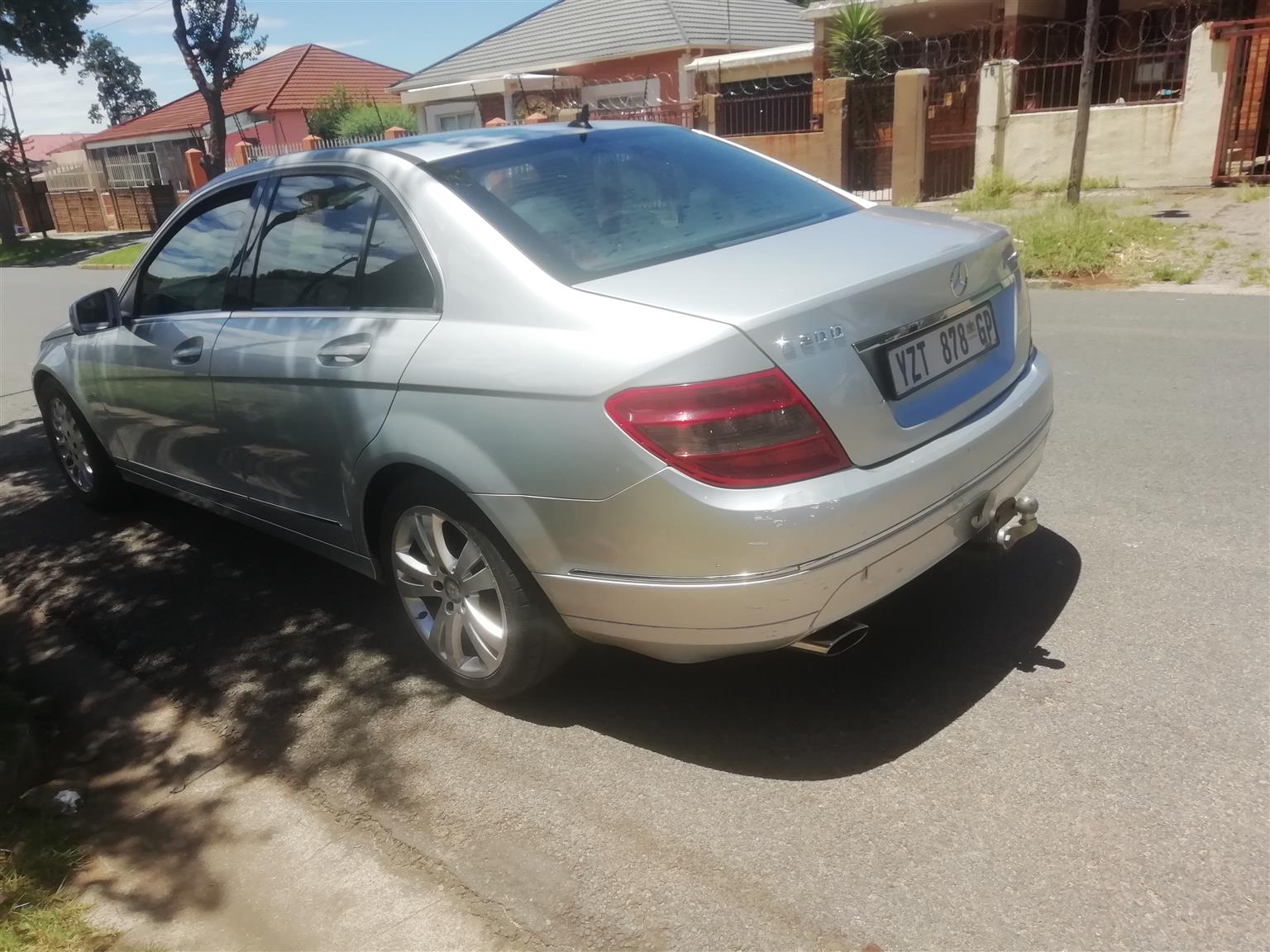 Used 2010 Mercedes-Benz C-Class C200 - Private Seller