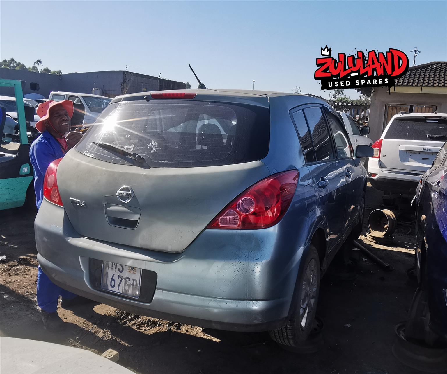 2007 Nissan Tiida 1.6 Hatch - Stripping for Spares