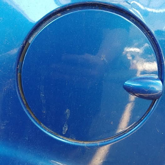 FORD FIGO FUEL FLAP - Private Seller FORD FIGO FUEL FLAP - Private Seller