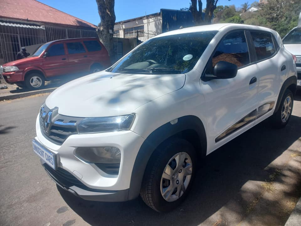 2022 RENAULT KWID 1.0 PETROL, MANUAL, WHITE COLOR, MILEAGE SPARE KEY