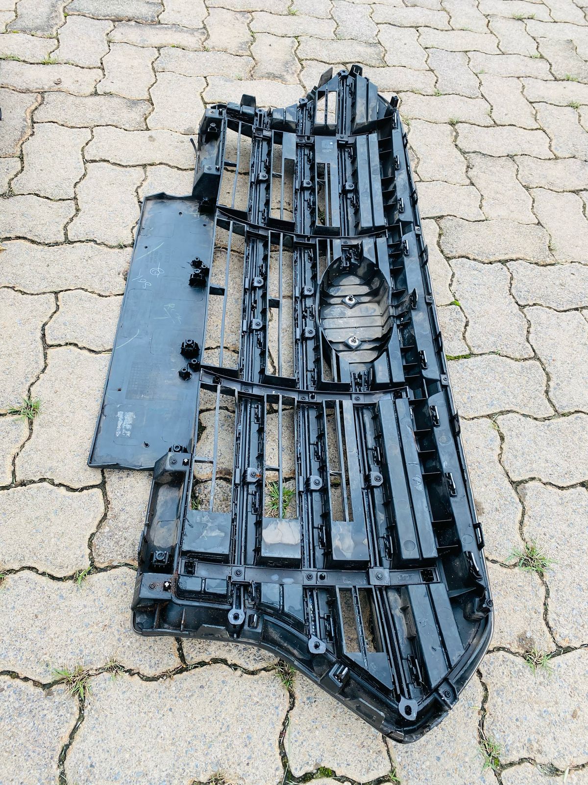 2017-2018 Hyundai creta front grill for sale - Private Seller