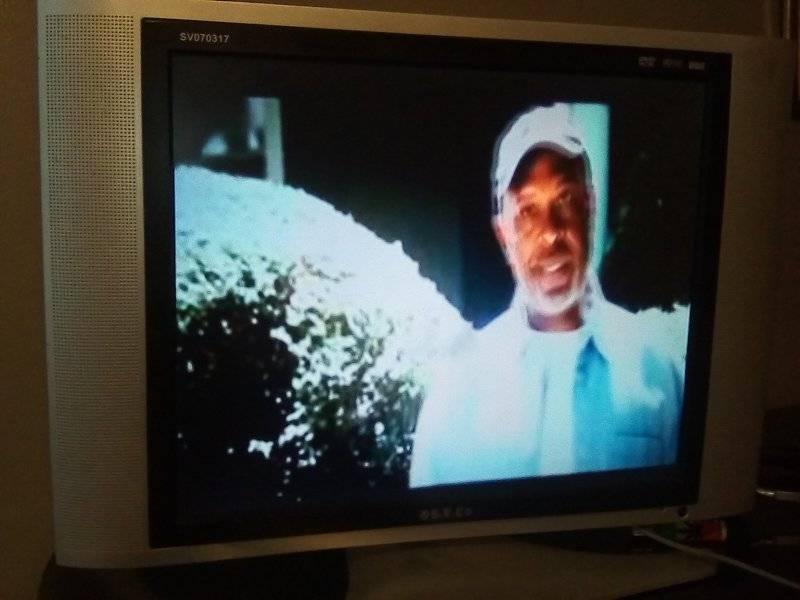 S.V.C TV plasma , monitor , Dvd player built in