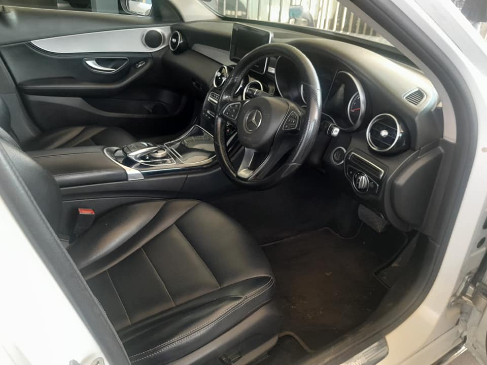 2015 MERCEDES BENZ C180 AUTOMATIC