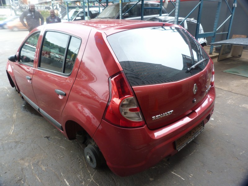 Renault Sandero 1.4 Authentique Manual Red - 2011 STRIPPING FOR SPARES - Private Seller Renault Sandero 1.4 Authentique Manual Red - 2011 STRIPPING FOR SPARES - Private Seller