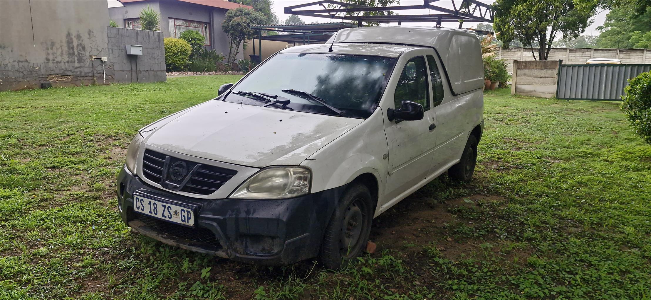 Used 2012 Nissan NP200 1.6i - Private Seller Used 2012 Nissan NP200 1.6i - Private Seller