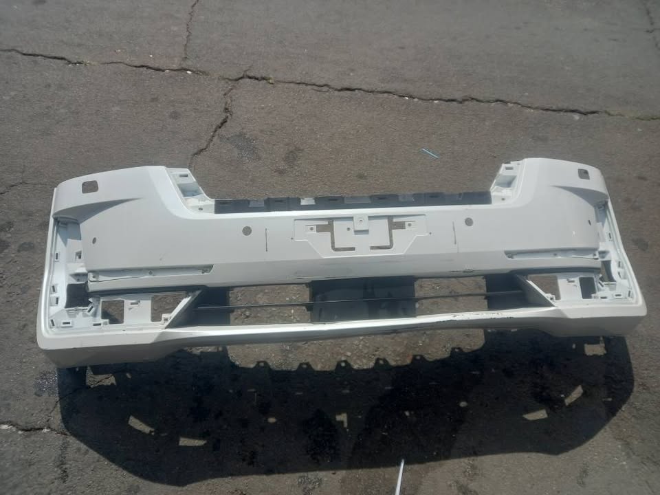 2023 - 2025 NISSAN PATROL SUV FRONT BUMPER - Private Seller 2023 - 2025 NISSAN PATROL SUV FRONT BUMPER - Private Seller