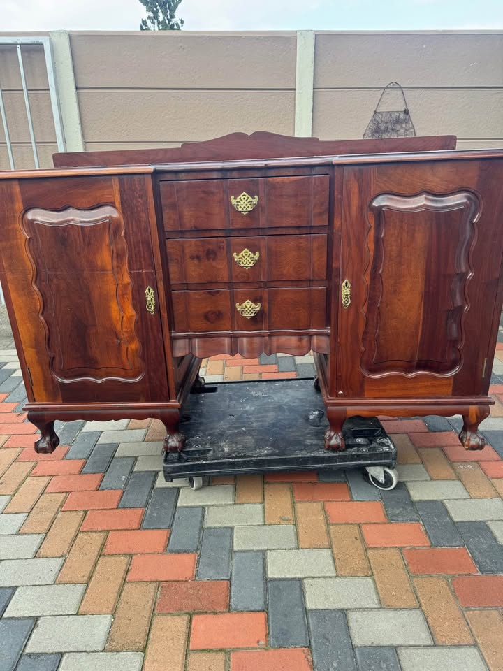 Antique ball and claw imbuia side board