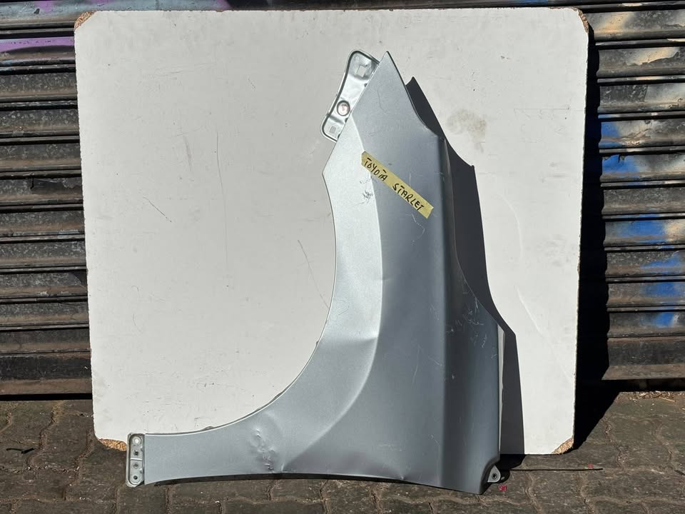 Toyota Starlet Fender - Private Seller Toyota Starlet Fender - Private Seller