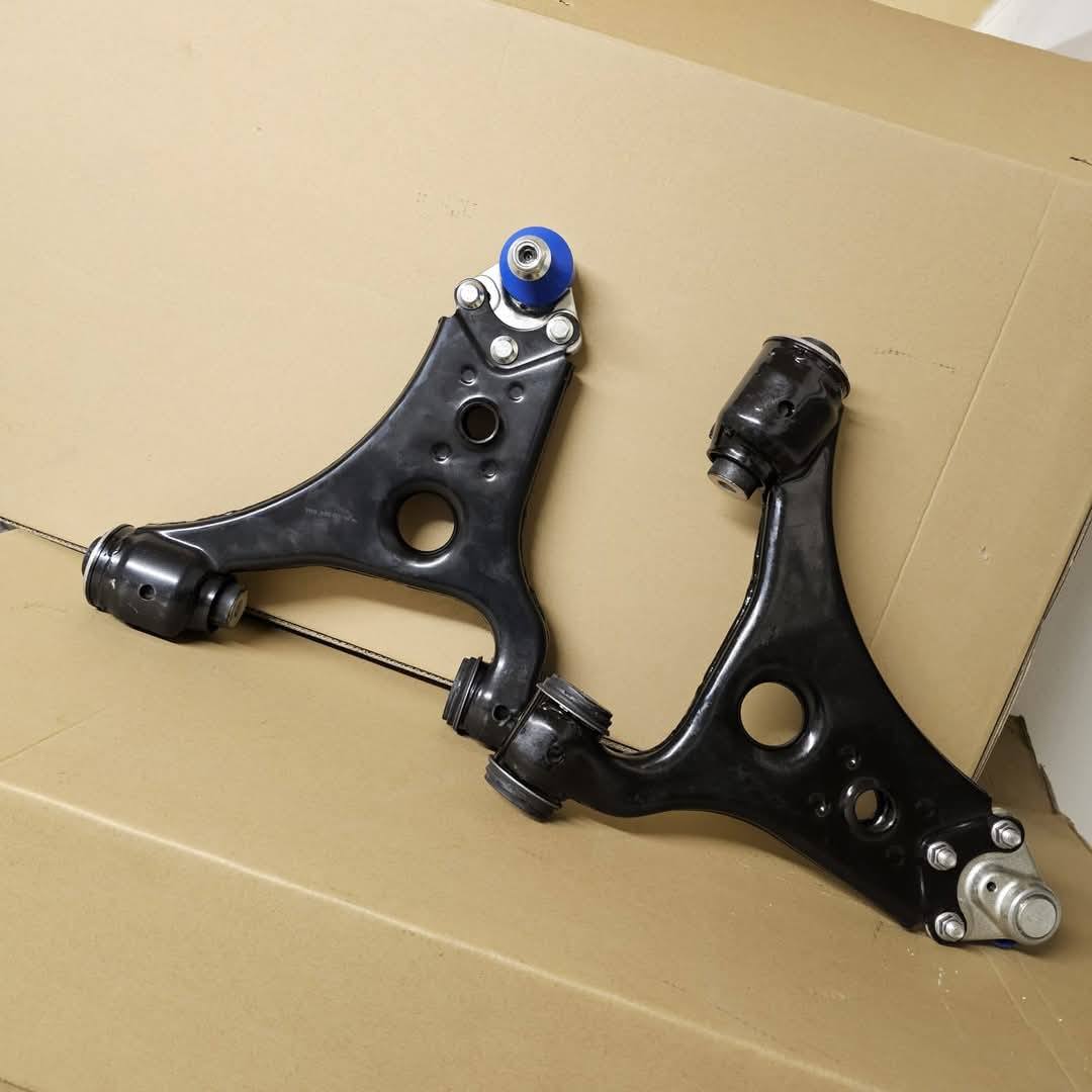 BRAND NEW COMPLETE CONTROL ARMS FOR MERCEDES W169 A-CLASS AND W245 B-CLASS - Private Seller