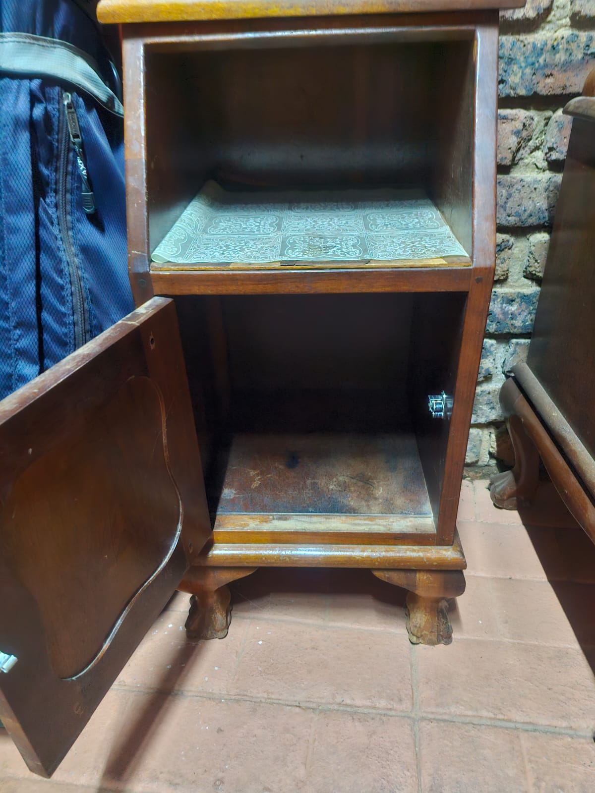 Imbuia Dressing Table with bedside post with classic ball and claw