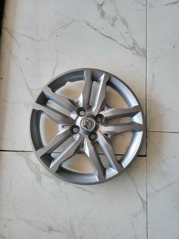 Renault triber wheel for sale - Private Seller