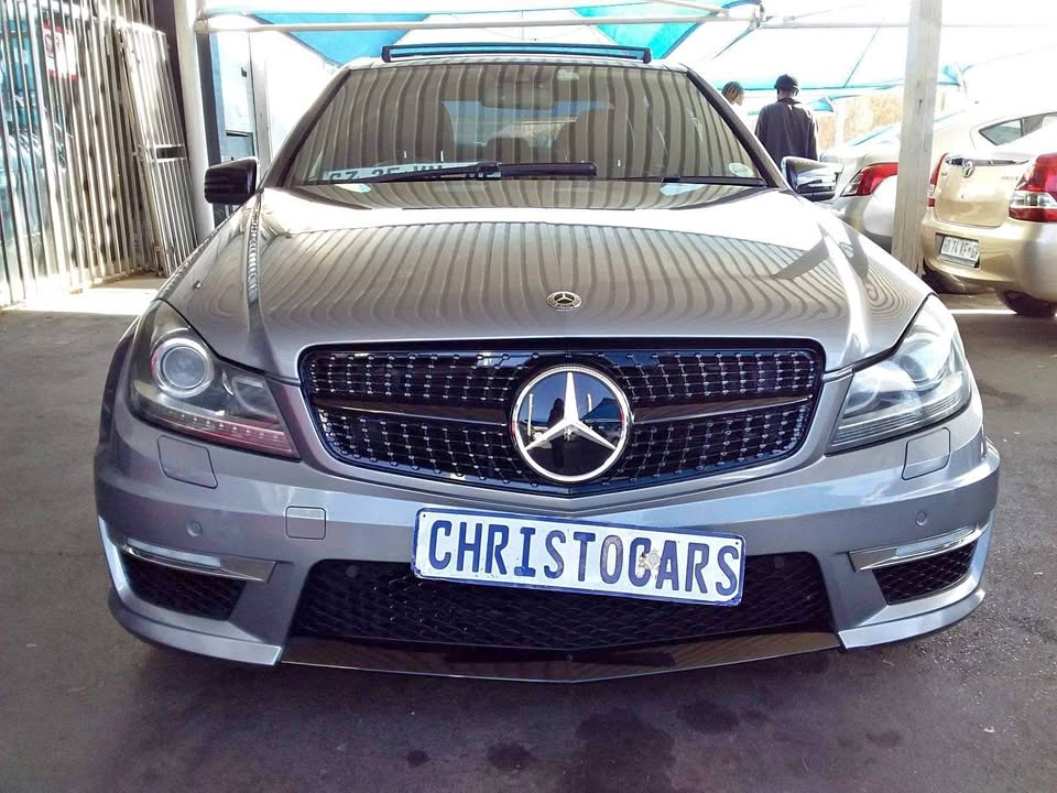 2014 Mercedes Benz C300 V6 2014
