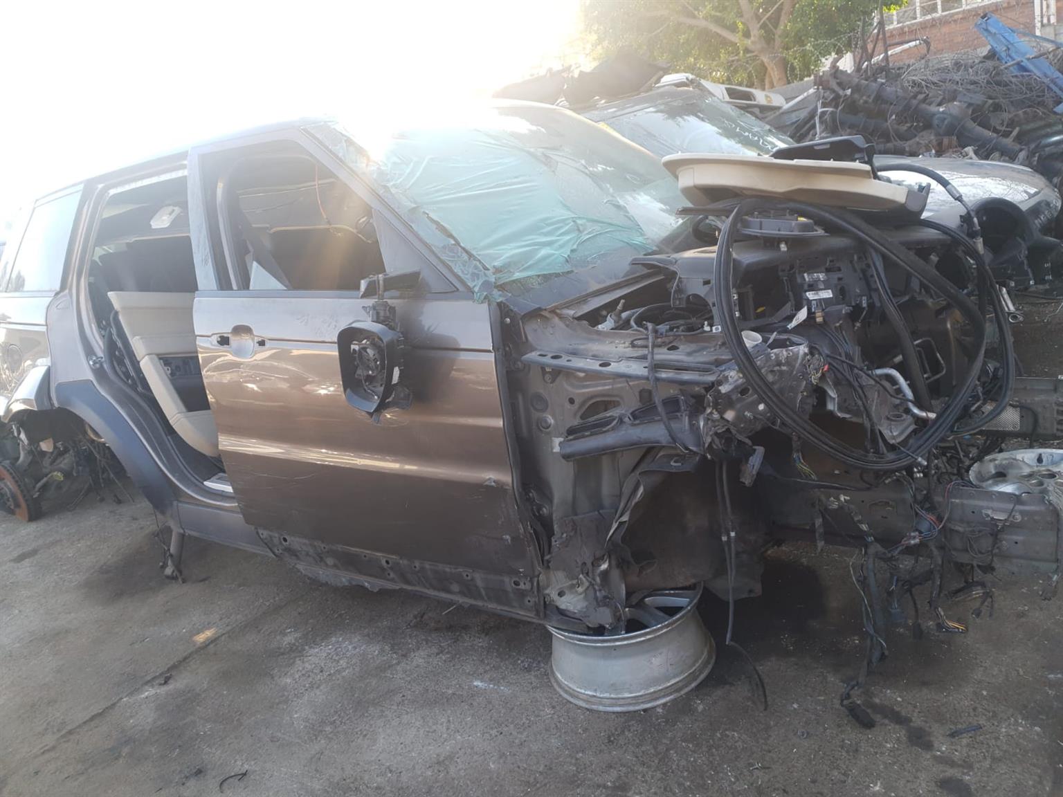 2014 Range Rover Sport 5.0l S/C V8 LUMMA Stripping For Spares - Private Seller 2014 Range Rover Sport 5.0l S/C V8 LUMMA Stripping For Spares - Private Seller