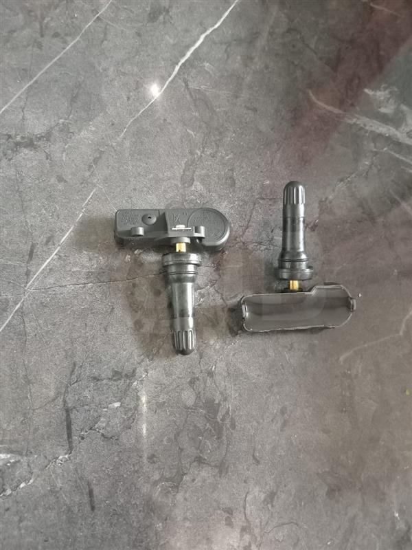 Tyre Pressure Sensor For Jeep Vehicles In Stock - Jeep Electrical Parts - Private Seller Tyre Pressure Sensor For Jeep Vehicles In Stock - Jeep Electrical Parts - Private Seller