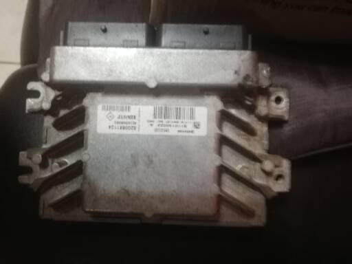 nissan np 2001.6 8v computer box - Private Seller nissan np 2001.6 8v computer box - Private Seller