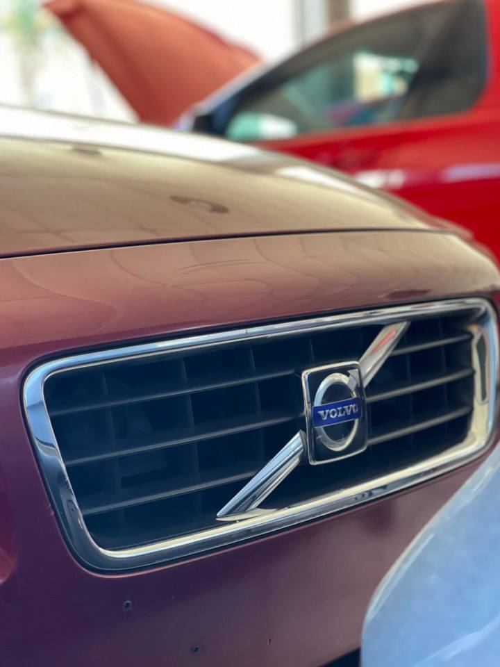 VOLVO READY FOR ROAD[2002 Volvo S60 – Solid, Safe, and Ready to Drive ...