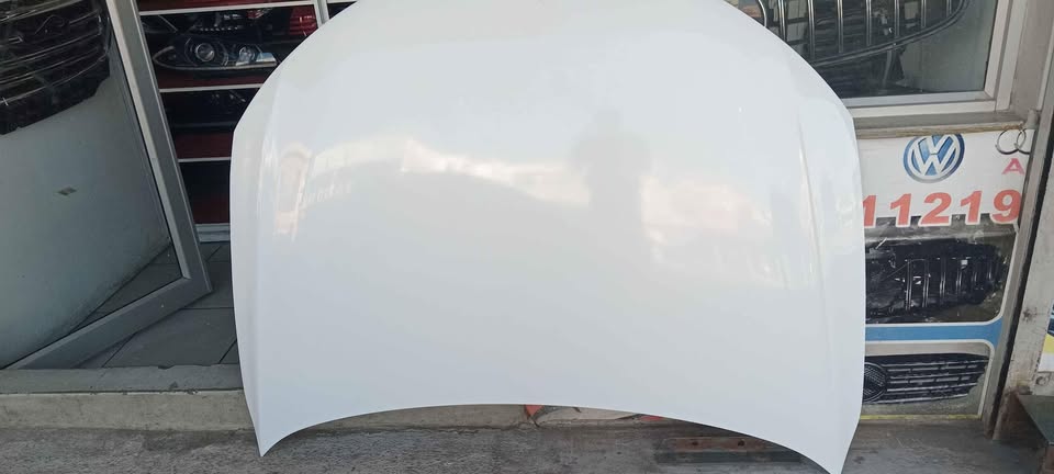 AUDI Q3 bonnet for sell in good condition nice and clean - Private Seller AUDI Q3 bonnet for sell in good condition nice and clean - Private Seller